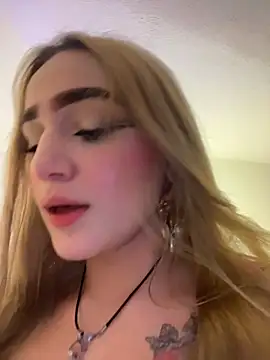 Snapshot of Sara_Sophia420 chatting on 20, 11, 2025 Sara Sophia420 online show from 20, 11, 2025