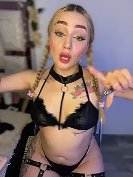 Sara Sophia420 online show from 9, 7, 2026