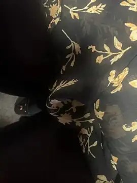 HiddenHoneyLDN online show from 3, 11, 2025