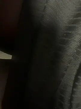 HiddenHoneyLDN online show from 18, 12, 2025