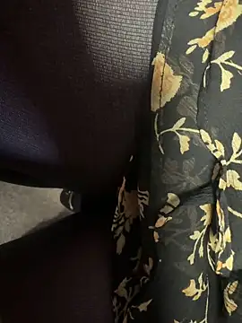 HiddenHoneyLDN online show from 17, 2, 2026