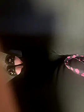 HiddenHoneyLDN online show from 21, 10, 2025