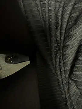 HiddenHoneyLDN online show from 5, 11, 2025