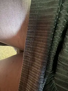 HiddenHoneyLDN online show from 25, 11, 2025