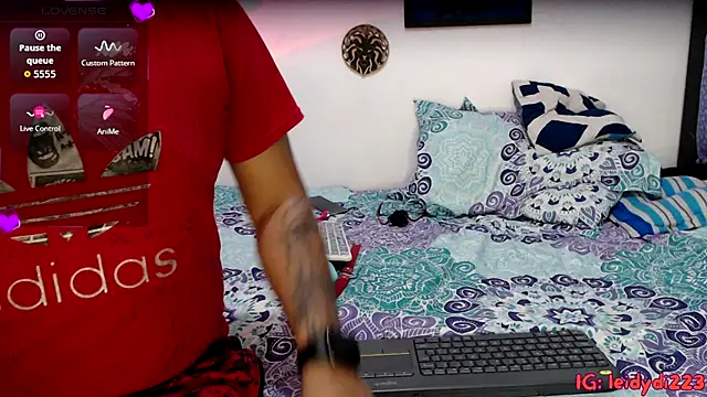 leidydi223 online show from 8, 10, 2025