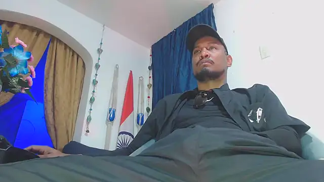 ElCaballeroNegro24 online show from 13, 2, 2026