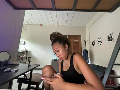 PinayLina18 online show from 1, 6, 2026