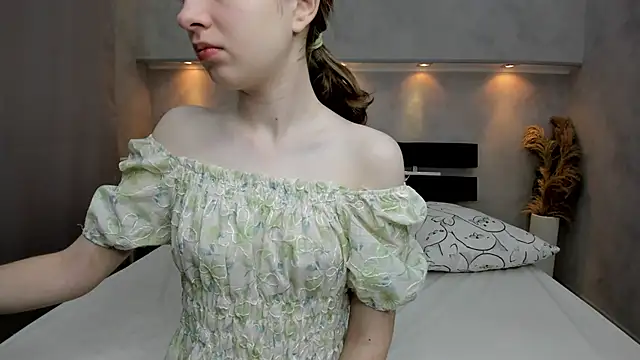 Camilla Kelly online show from 16, 11, 2025