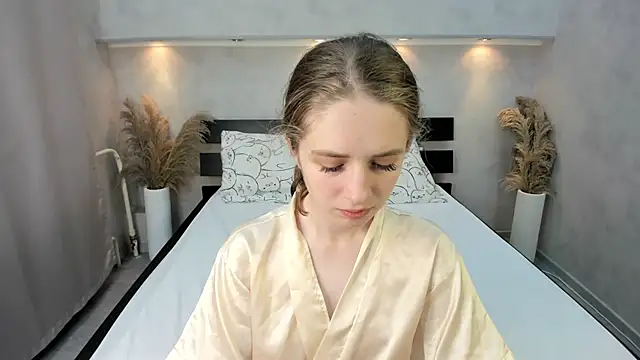 Camilla Kelly online show from 22, 10, 2025