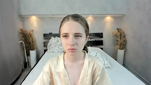 Camilla Kelly online show from 31, 10, 2025