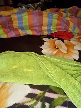 Snapshot of SuperheroDck chatting on 30, 11, 2025 SuperheroDck online show from 30, 11, 2025