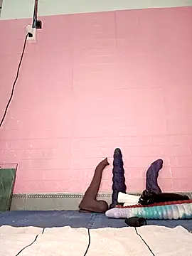 Rose 194 online show from 25, 11, 2025