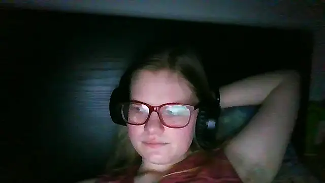 Moonolighta online show from 6, 1, 2026