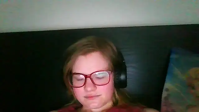 Moonolighta online show from 25, 9, 2025