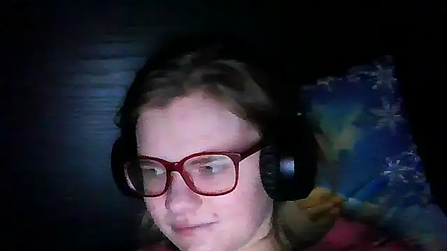 Moonolighta online show from 7, 11, 2025