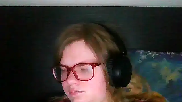 Moonolighta online show from 11, 10, 2025