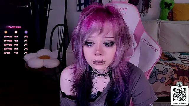 Lollyshy online show from 21, 9, 2025