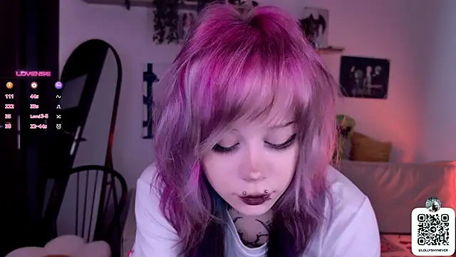 Lollyshy online show from 3, 10, 2025