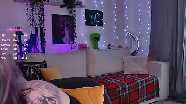 Lollyshy online show from 1, 2, 2026