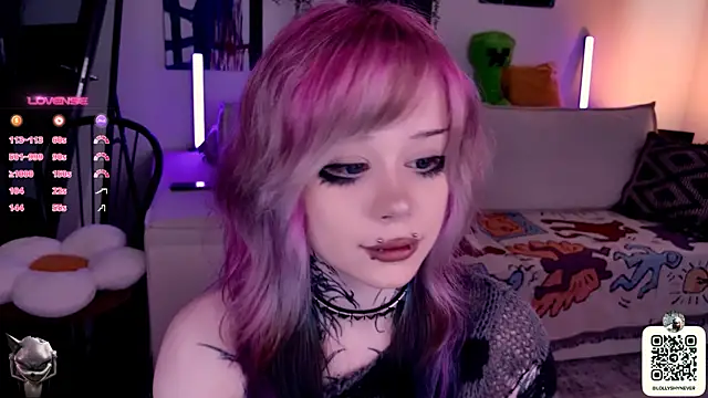 Lollyshy online show from 17, 10, 2025