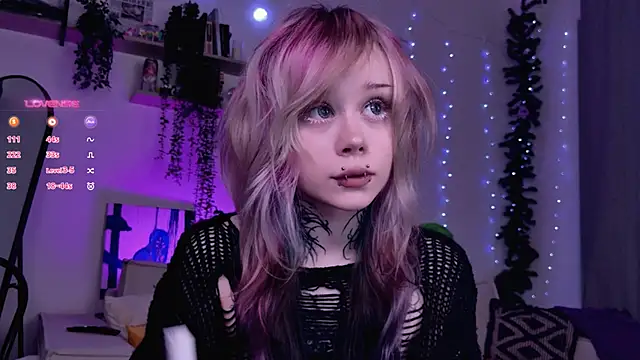 Lollyshy online show from 20, 12, 2025