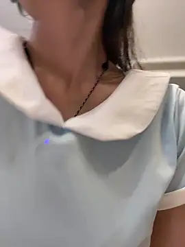 jiajia L online show from 8, 4, 2026