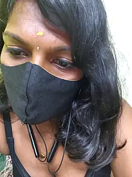 Snapshot of Honey_rosetamil chatting on 10, 5, 2026 Honey rosetamil online show from 10, 5, 2026