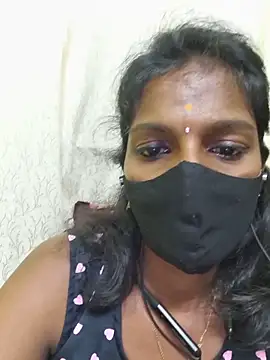 Snapshot of Honey_rosetamil chatting on 29, 5, 2026 Honey rosetamil online show from 29, 5, 2026