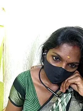 Snapshot of Honey_rosetamil chatting on 13, 6, 2026 Honey rosetamil online show from 13, 6, 2026