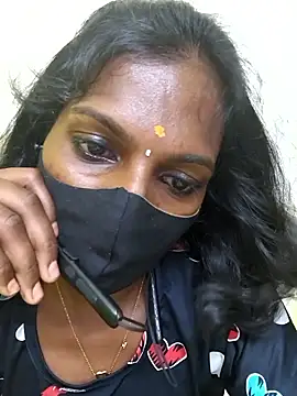 Snapshot of Honey_rosetamil chatting on 28, 4, 2026 Honey rosetamil online show from 28, 4, 2026