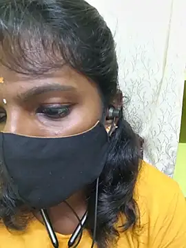 Snapshot of Honey_rosetamil chatting on 27, 5, 2026 Honey rosetamil online show from 27, 5, 2026