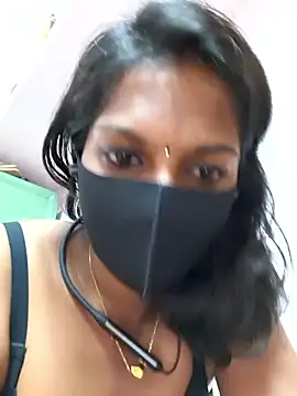 Snapshot of Honey_rosetamil chatting on 17, 6, 2026 Honey rosetamil online show from 17, 6, 2026