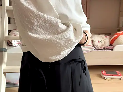 sora 033 online show from 18, 11, 2025