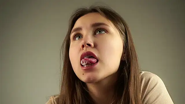 EthalFlowers online show from 3, 10, 2025