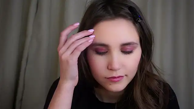 EthalFlowers online show from 23, 11, 2025