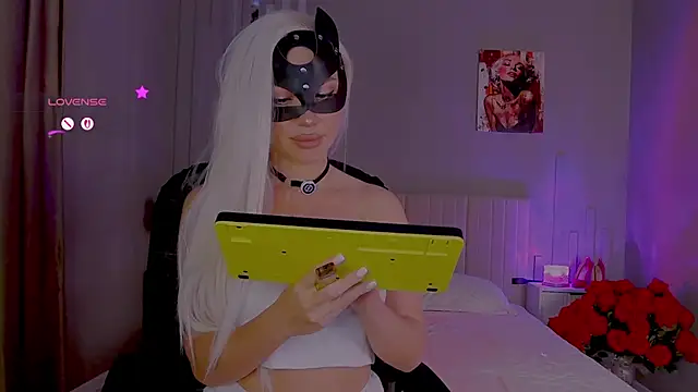 black cat-11 online show from 18, 5, 2026