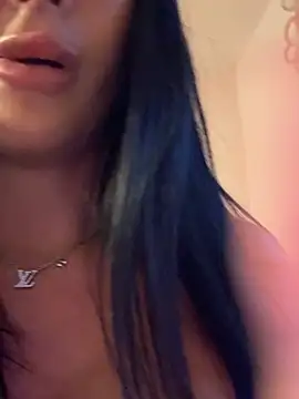 AriannaIsabellax online show from 7, 2, 2026