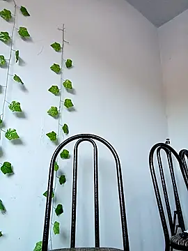 indiazinhabella27 online show from 30, 11, 2025