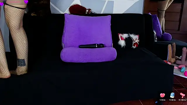 Snapshot of karlamoon23 chatting on 9, 6, 2026 karlamoon23 online show from 9, 6, 2026