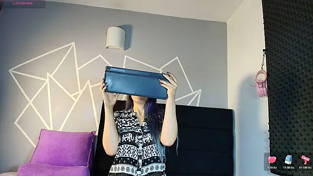 karlamoon23 online show from 27, 3, 2026