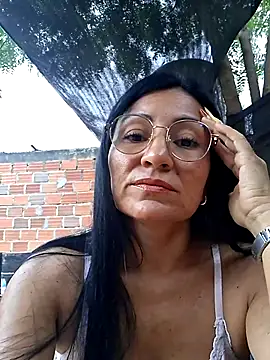 maturexxxnaughty online show from 6, 7, 2026