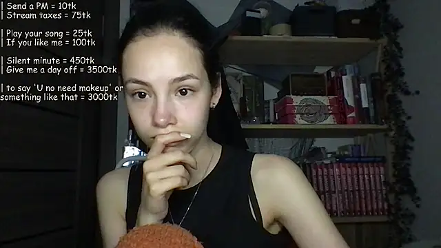Snapshot of Yuna5343 chatting on 4, 7, 2026 Yuna5343 online show from 4, 7, 2026