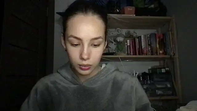 Yuna5343 online show from 25, 9, 2025