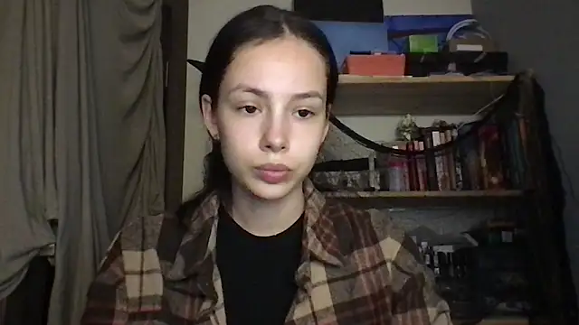 Yuna5343 online show from 5, 11, 2025