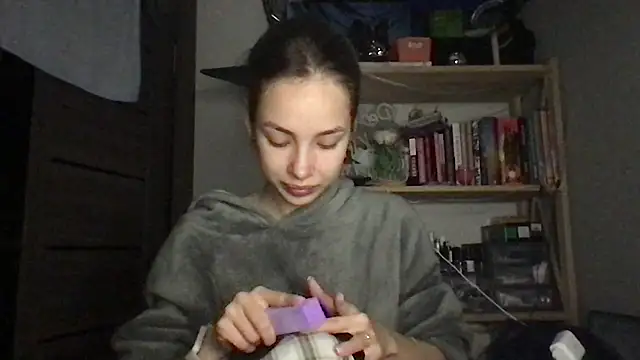 Yuna5343 online show from 2, 10, 2025