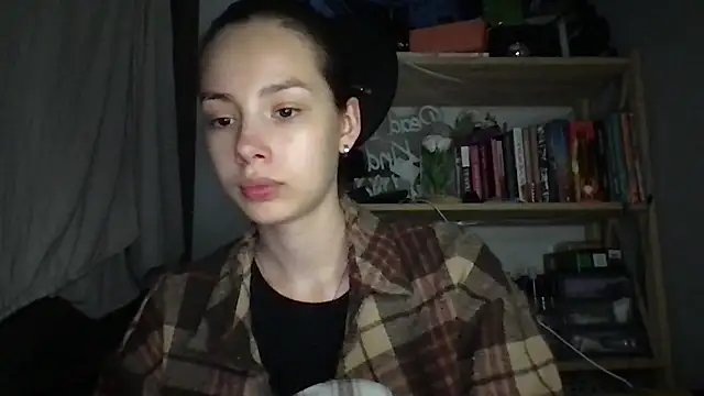 Yuna5343 online show from 7, 10, 2025