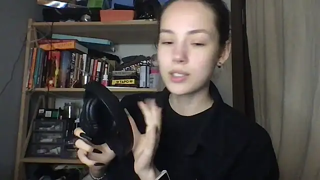 Yuna5343 online show from 15, 12, 2025