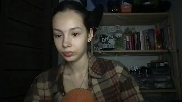 Yuna5343 online show from 19, 9, 2025