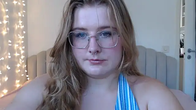 Snapshot of AgnesRoseCams chatting on 30, 6, 2026 AgnesRoseCams online show from 30, 6, 2026