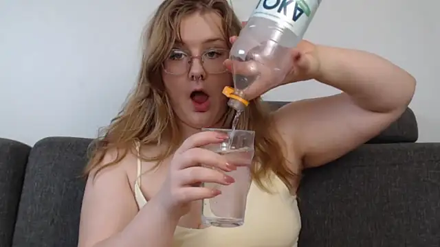 AgnesRoseCams online show from 12, 3, 2026